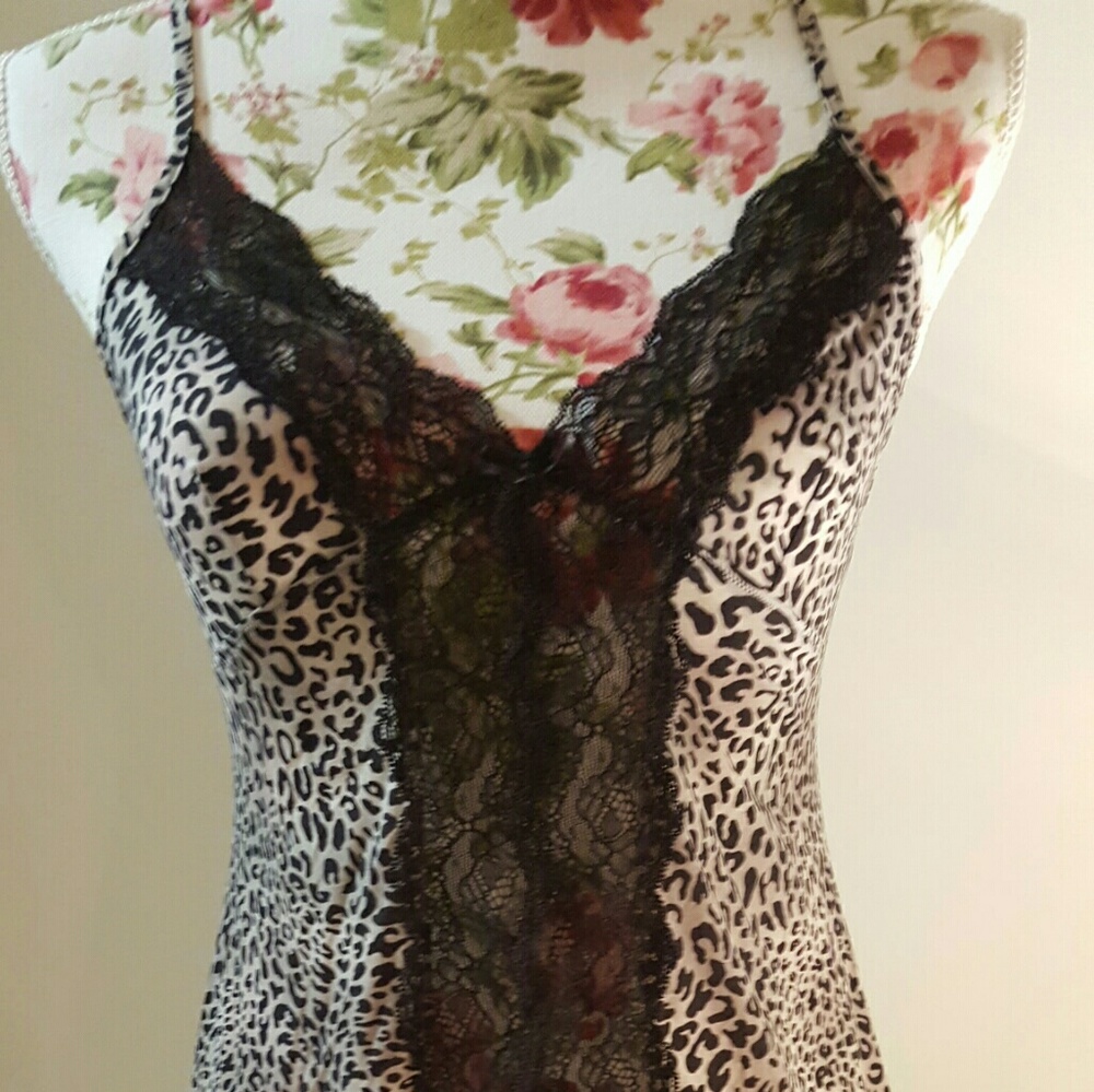 Victoria Secret cami night dress